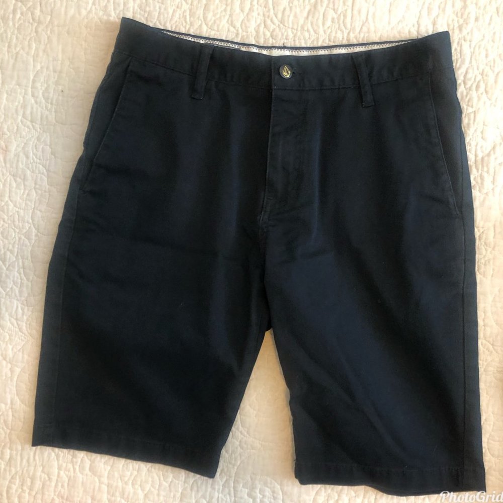 Bundle Of 2 Pairs Of Volcom Shorts - image 3